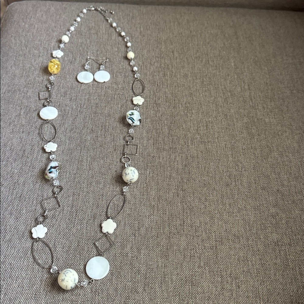 Elegant Multi-Color Necklace and Earring Set 18"